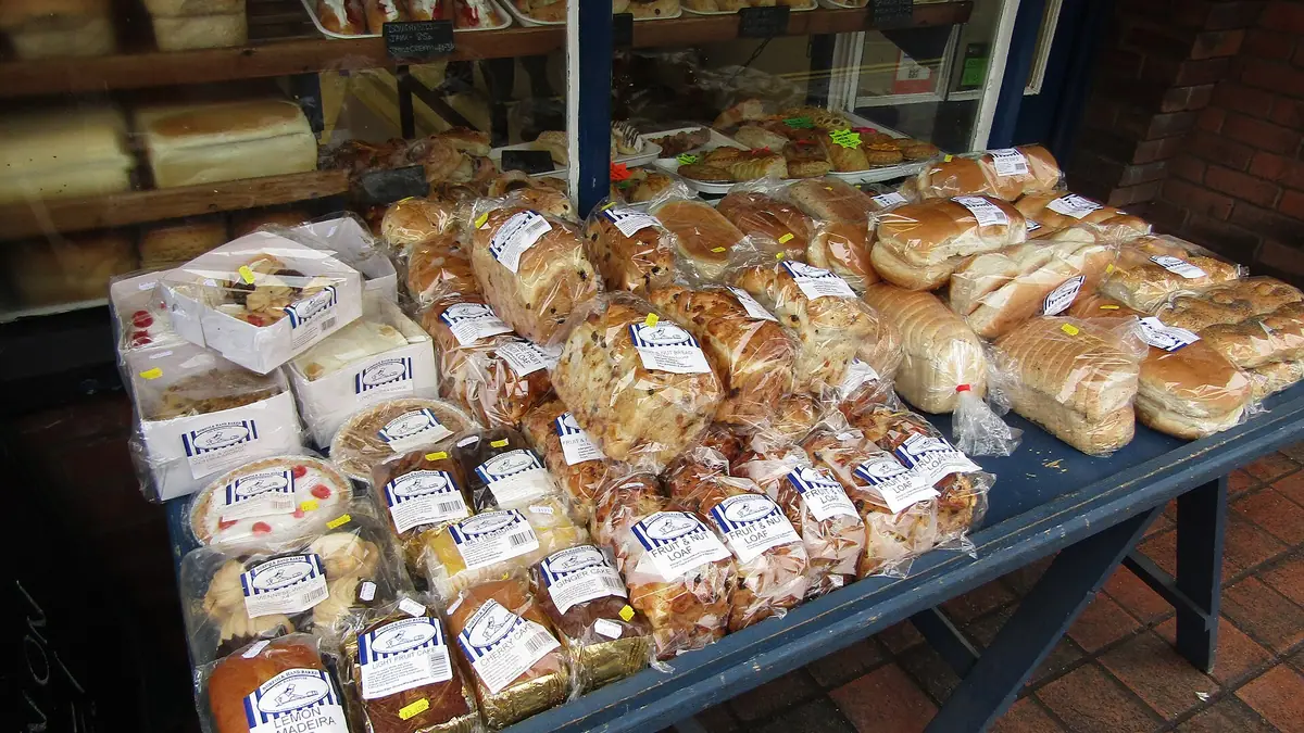 The Old Bakery – bakery in Bampton town centre